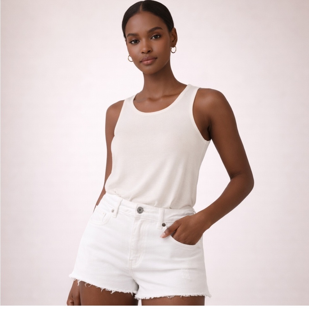 Gap White Denim Cutoff Shorts Summer Cut-Offs Size 30 / 10